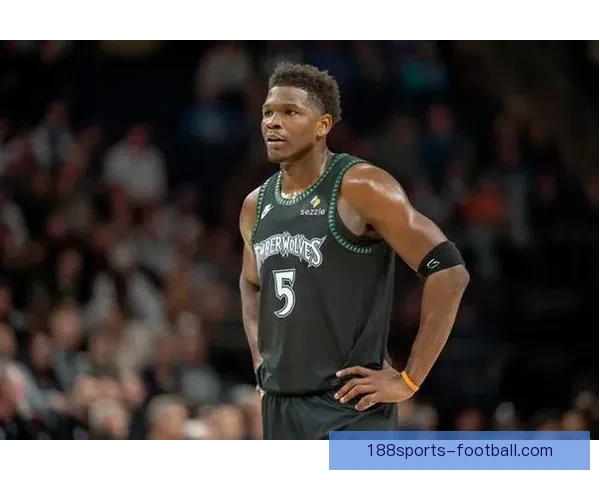 爱德华兹预计最早周日复出 活塞寄望坎宁安赶上季后赛节奏 爱德华兹预计最早周日复出 活塞寄望坎宁安赶上季后赛节奏