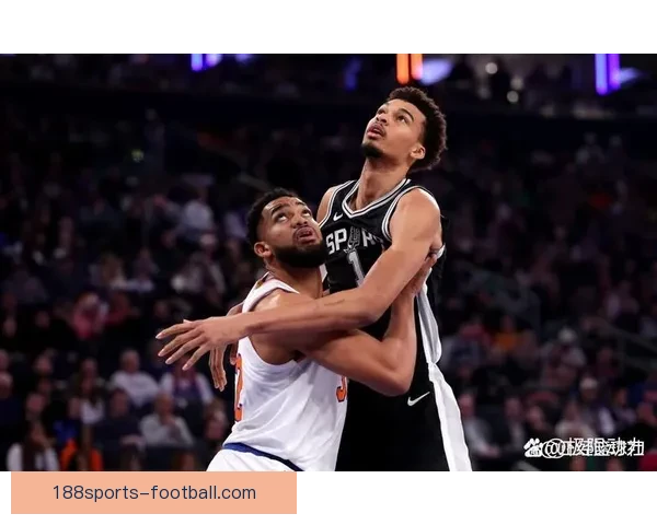 文班亚马统治攻防砍下26分14篮板马刺三人20加狂胜热火迎来六连胜